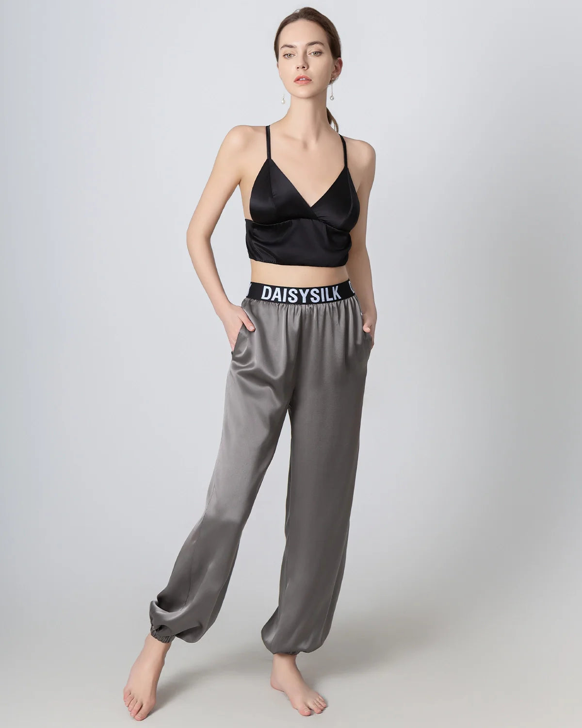 Damen-Seidenhose, elastische Taille, lockere Füßeinfassung, gefalteter Bund