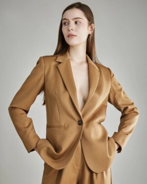 Damen Wollblazer mit Kragen in Peak-Schnitt