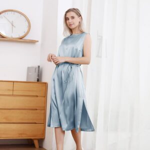 22 Momme Rundhalsausschnitt Seiden-Midi-Kleid
